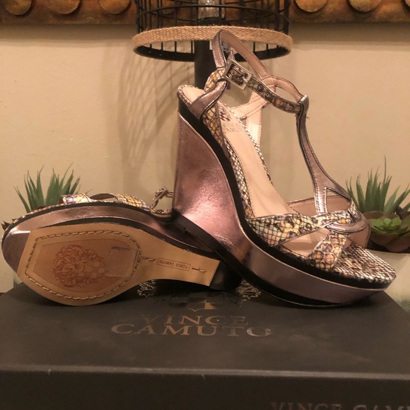 Vince Camuto Wedge heeled sandals; pewter with black trim; python detail; - Picture 8 of 8